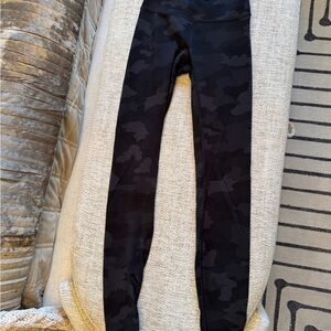 Wunder train lululemon leggings